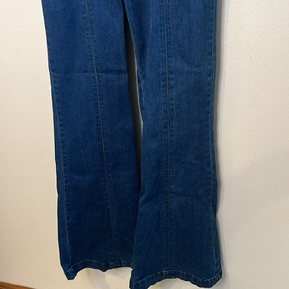A. Calén By Flying Tomato Womens High Waist Tie Belt Flare Jeans Stretch Small - Picture 3 of 7